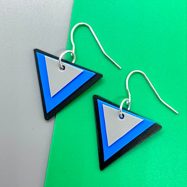 80’s vibe grey, blue and black layered triangle earrings
