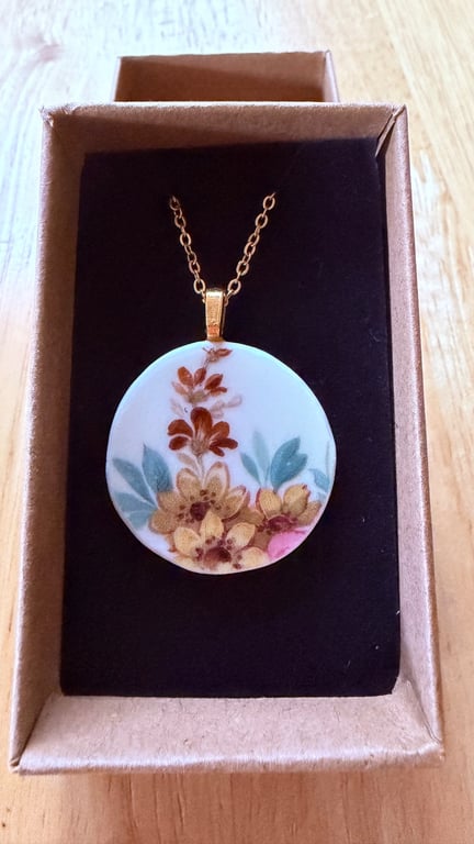 Upcycled bone china necklace floral 