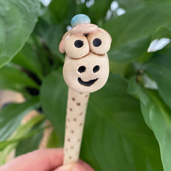 Flower Hat Worm, Ceramic Plant & Garden Buddy