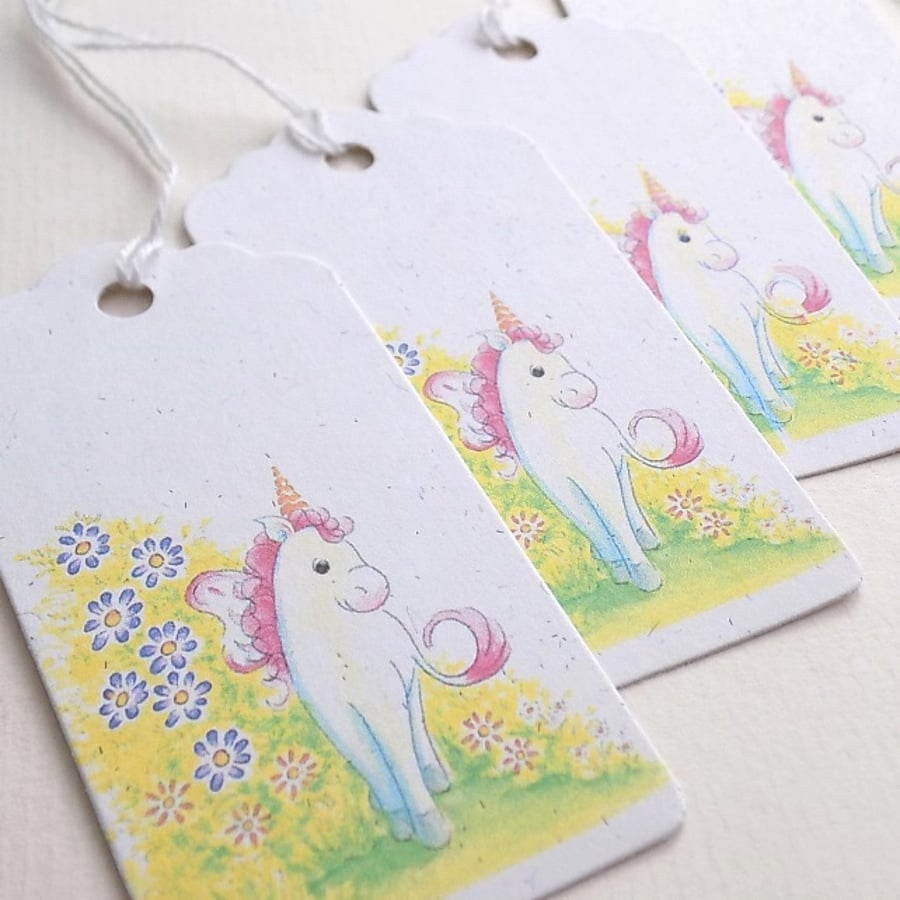 Pack of 4 Unicorn gift tags, ecofriendly