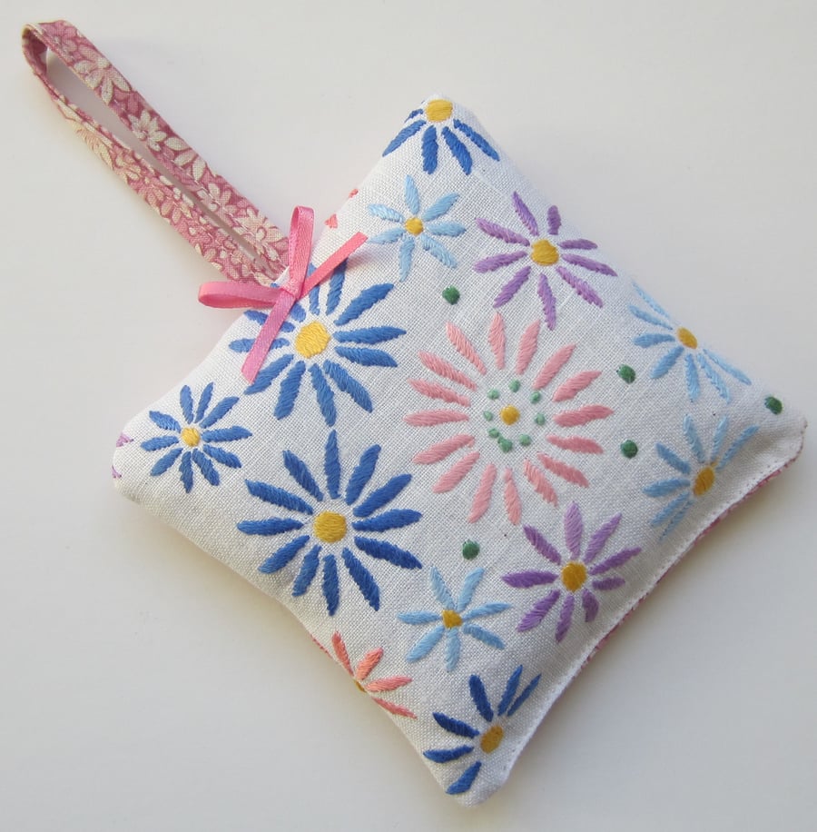 Vintage Embroidered Floral Lavender Bag