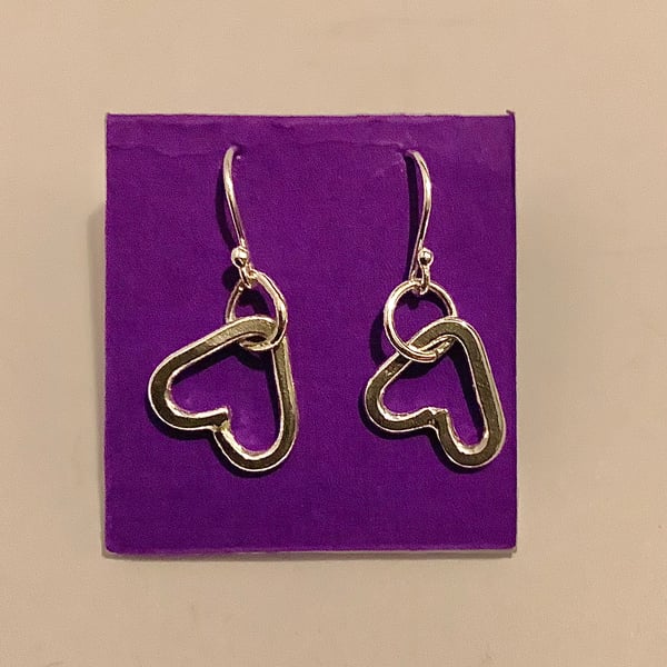  silver heart earrings
