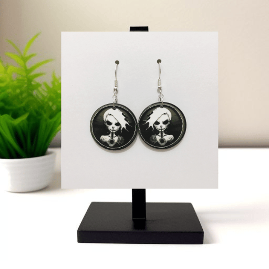 Halloween earrings,Round Wooden Earrings,Handmade drop earrings,