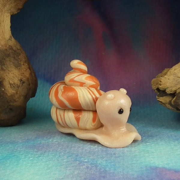 Village Snail 'Prue' OOAK Sculpt by Ann Galvin Gnome Village