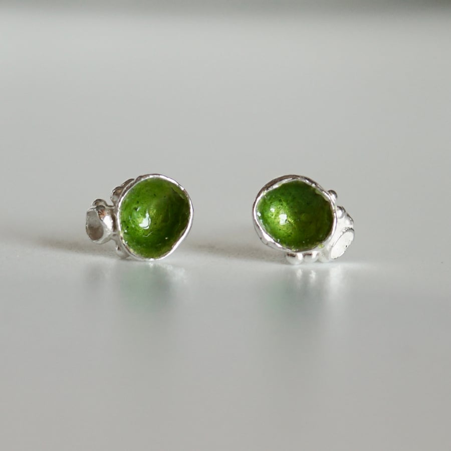 Enamelled Lichen cup stud Earrings 