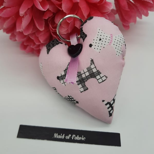 Keyring pink scottie dog 