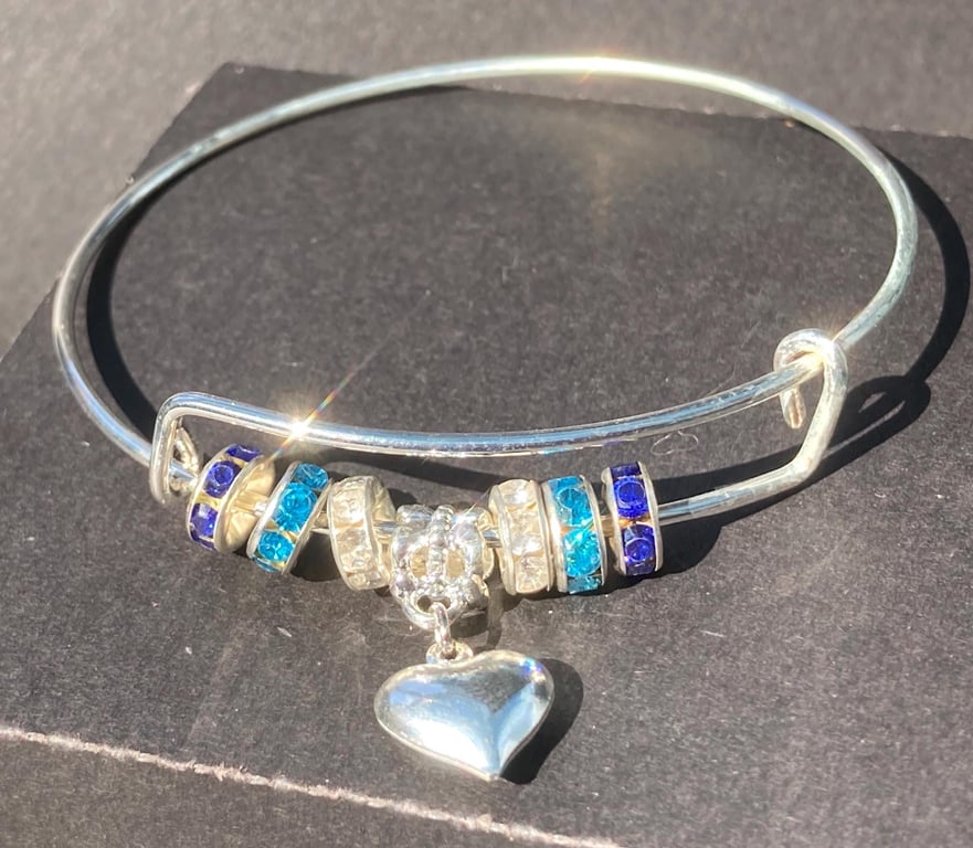 Adjustable Expandable Silver Heart Charm Bangle with Coordinated Blue Bead Set