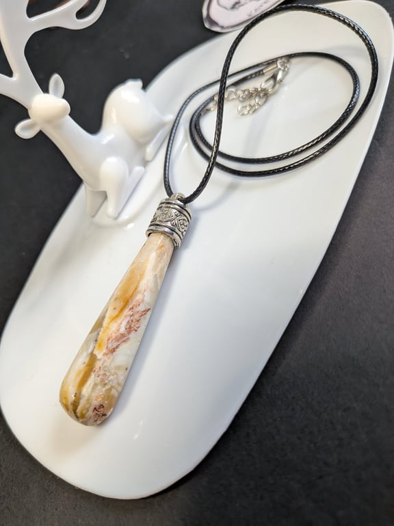 Onyx pendant