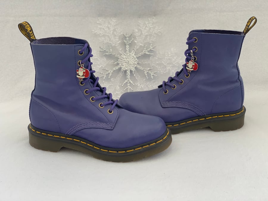 Santa Dr Martens Lace Charms - Boot Accessories - Doc Charms - DM