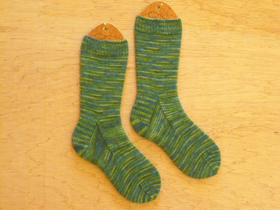 Luxury hand knitted alpaca socks MEDIUM size 5-7 