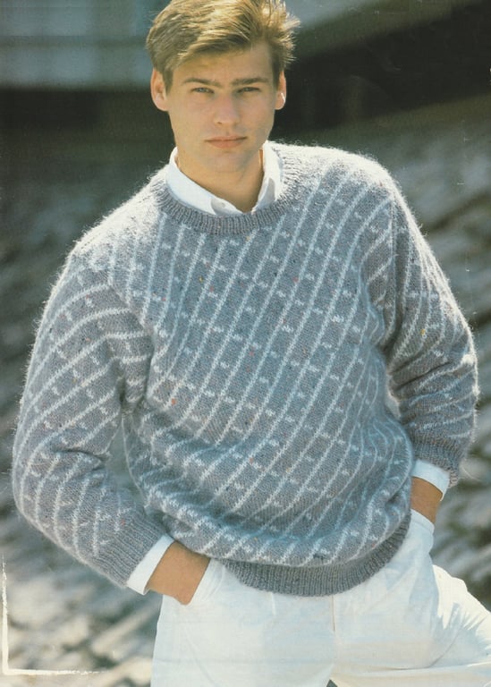 VINTAGE KNITTING PATTERN Mans Wilky Sweater