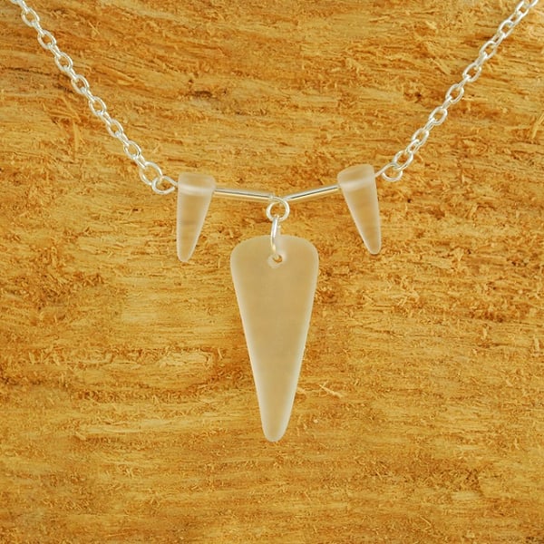 Icicle necklace