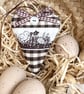 EASTER CHICKS GINGHAM HEART - chocolate brown checks