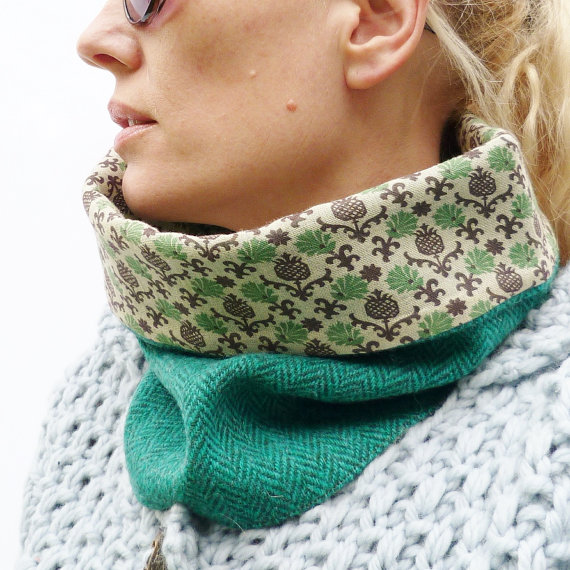 Harris Tweed Cowl - Emerald Green with Contemporary Floral Lining