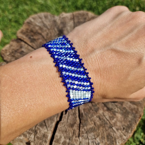 Shimmering blue peyote beaded cuff bracelet
