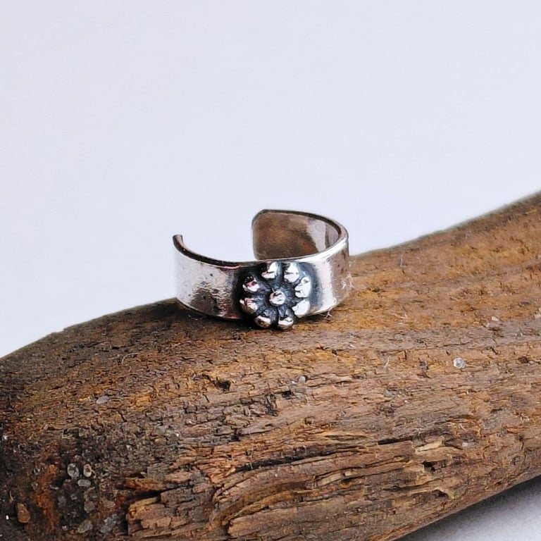 Sterling Silver Daisy Flower Helix Cuff