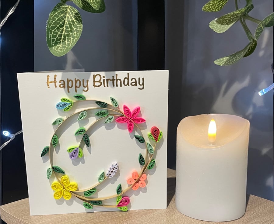 Stunning handmade quilled wreath card