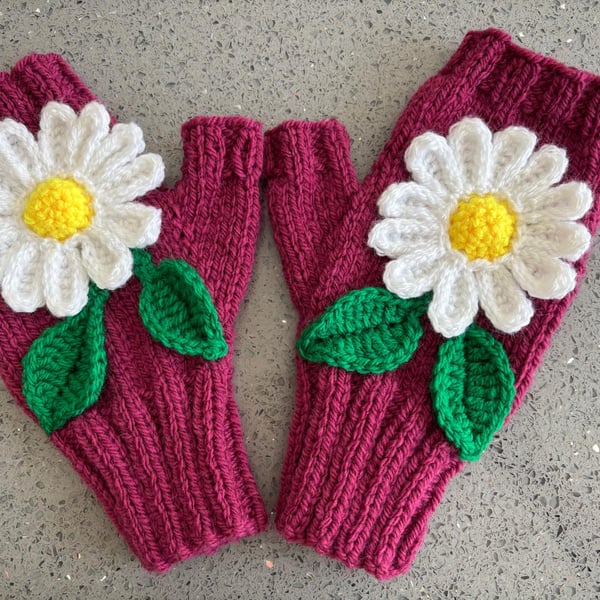 Hand Knitted Dark Pink Gloves With Large Crochet Daisies And Green Leaves (J142)