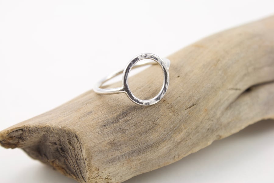 Sterling Silver Hammered Open Circle Ring
