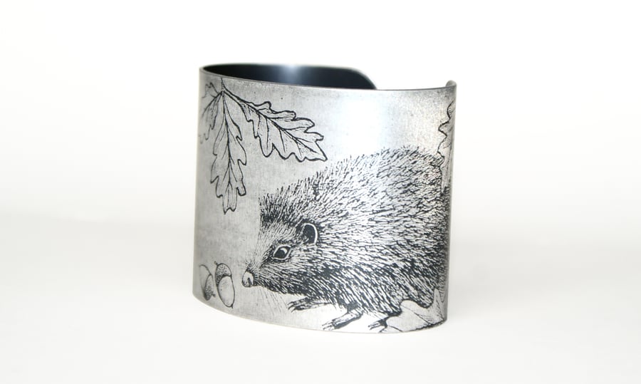 Hedgehog and the snail cuff