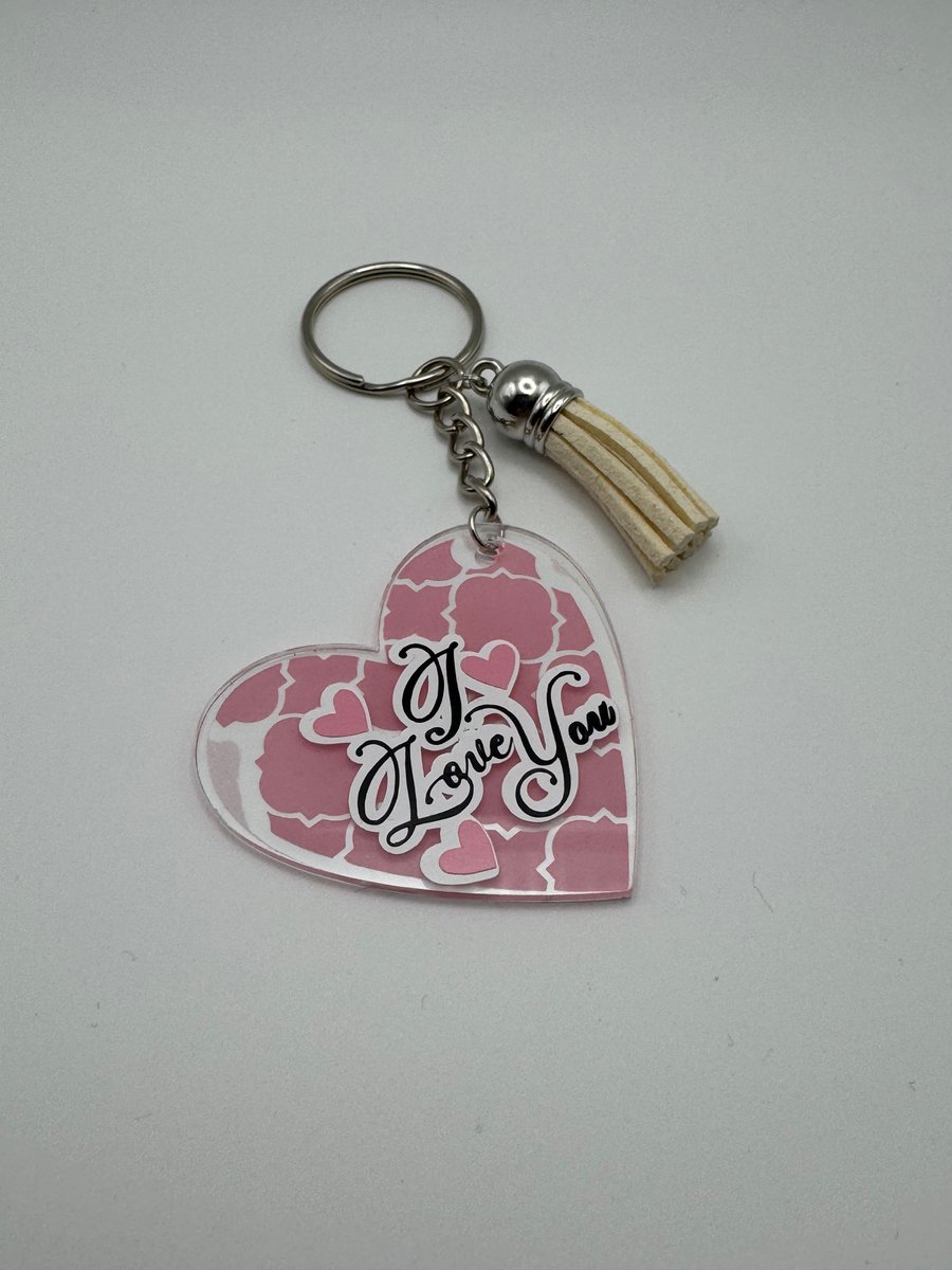I Love You Heart Keychain – Pink Pattern Design with Cream Tassel