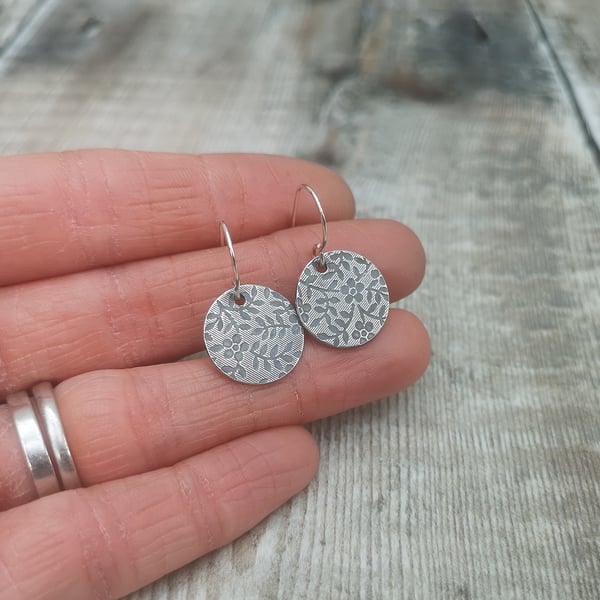 Sterling Silver Floral Patterned Disc Earrings