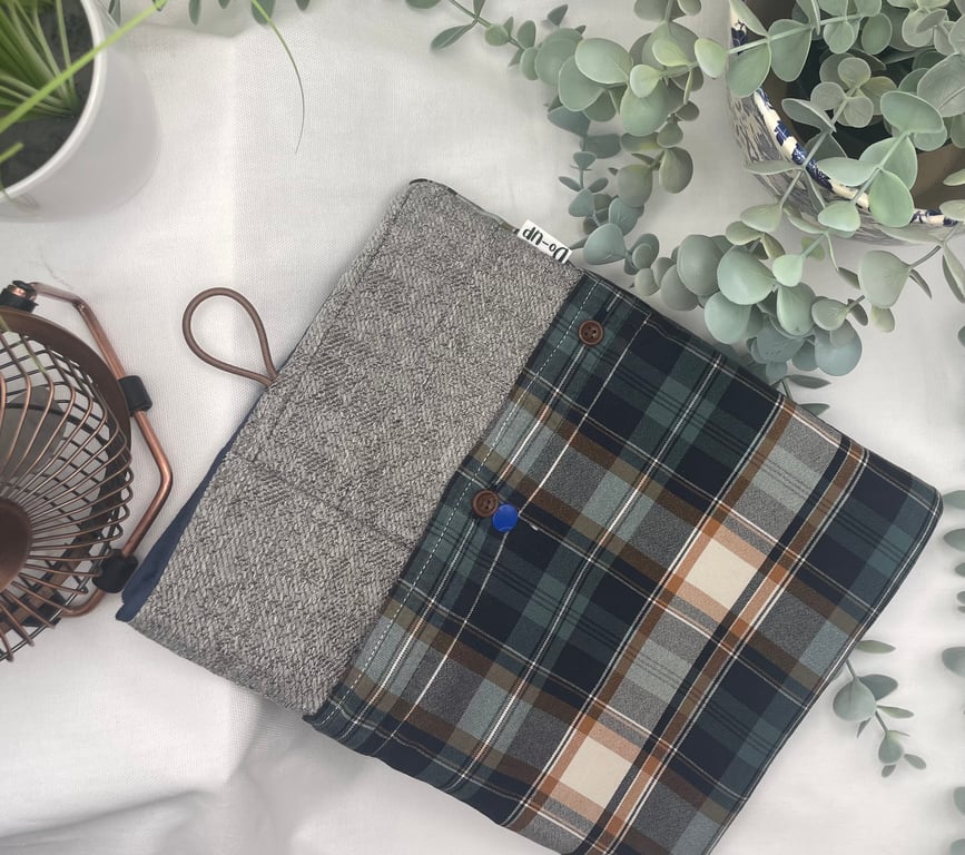 Book Sleeve - LARGE 8 x 10 inches (approx)