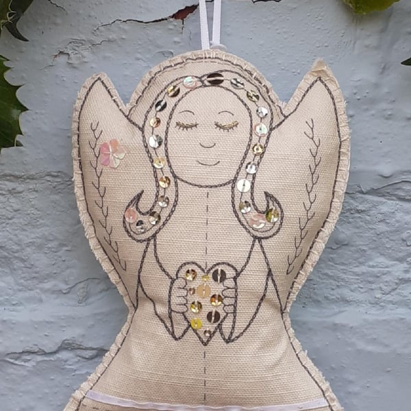 Linen Angel, 'Chrissy'