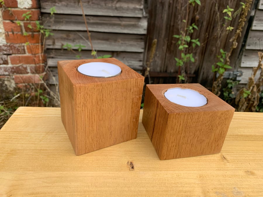 Oak (90mm x 90mm) Extra Large Candle Holder