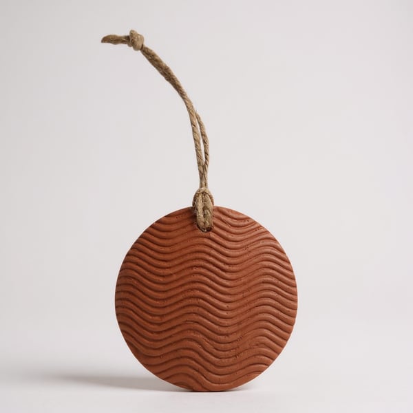 Waves Terracotta Hanging Aromatherapy Diffuser