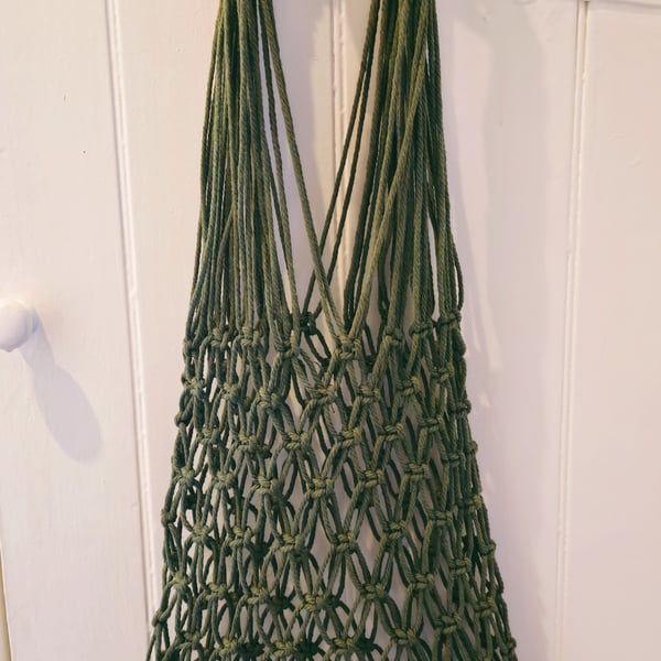 Handmade Macrame Net Bag – Boho Market or Beach Bag – 100% Cotton – With Wooden 