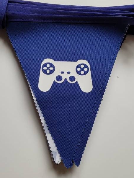 Gaming Controller Bunting: 10 Meter Party Decoration