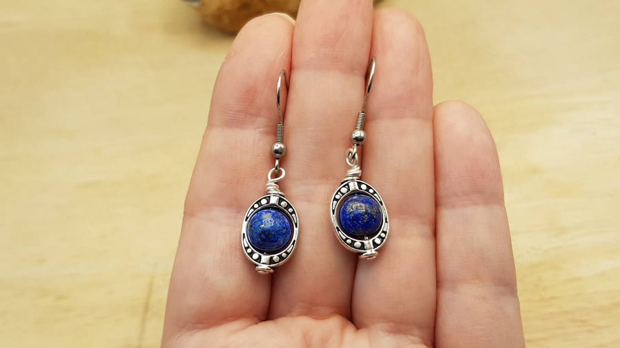 Minimalist Lapis lazuli earrings. September birthstone