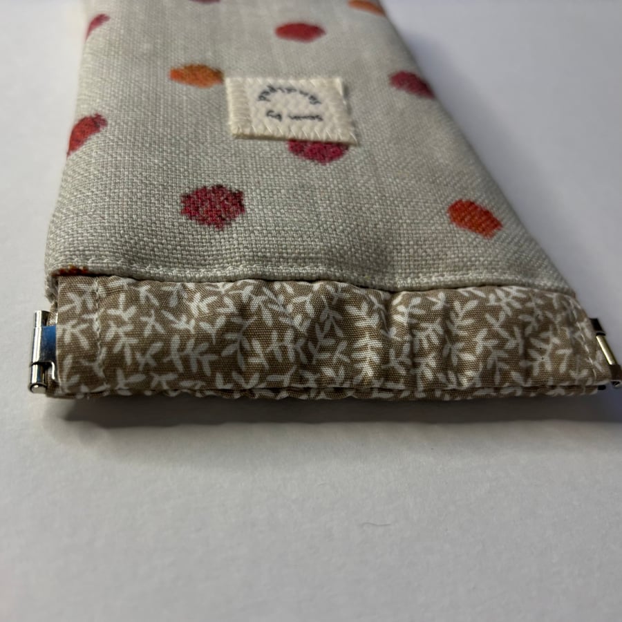 Flex snap top glasses case, pinch top spectacles pouch, flex closure sunglasses 