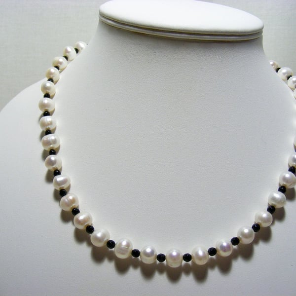 White Freshwater  Pearl and Black Agate Necklace with 925 Sterling Silver.