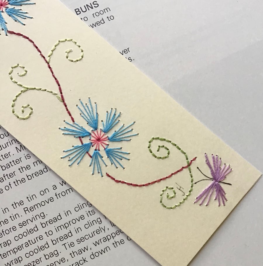 Book mark,Embroidery,Flower book mark,Book worm,Page marker,Hand sewn