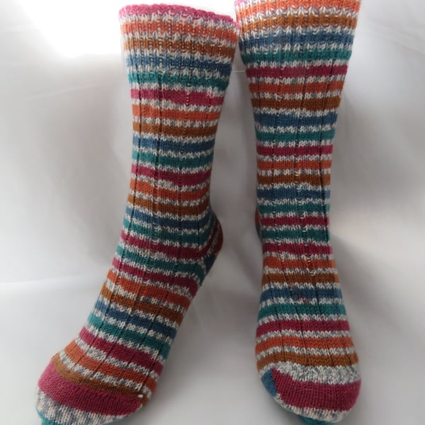 Hand-cranked Knitted Ribbed Wool Socks Size 4 to 5
