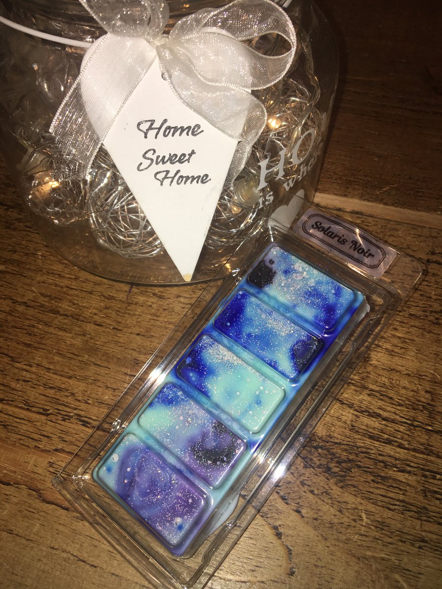 Solaris Noir Soy Wax Melt 5 cell Clamshell