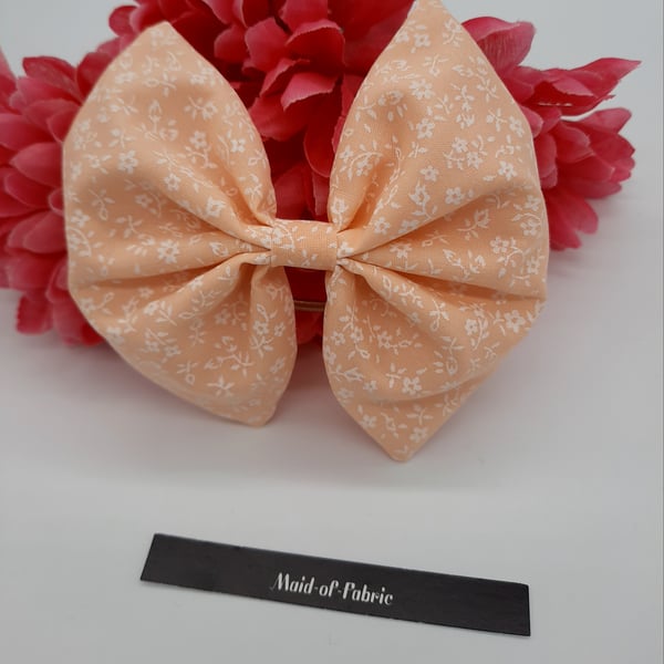 Hair bow bobble,  peach floral,  3 for 2 offer. 