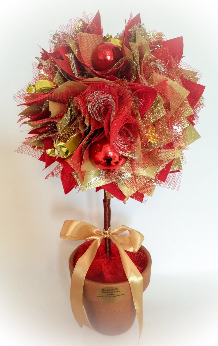 Stunning Handmade Red & Gold Christmas Table Centre piece 