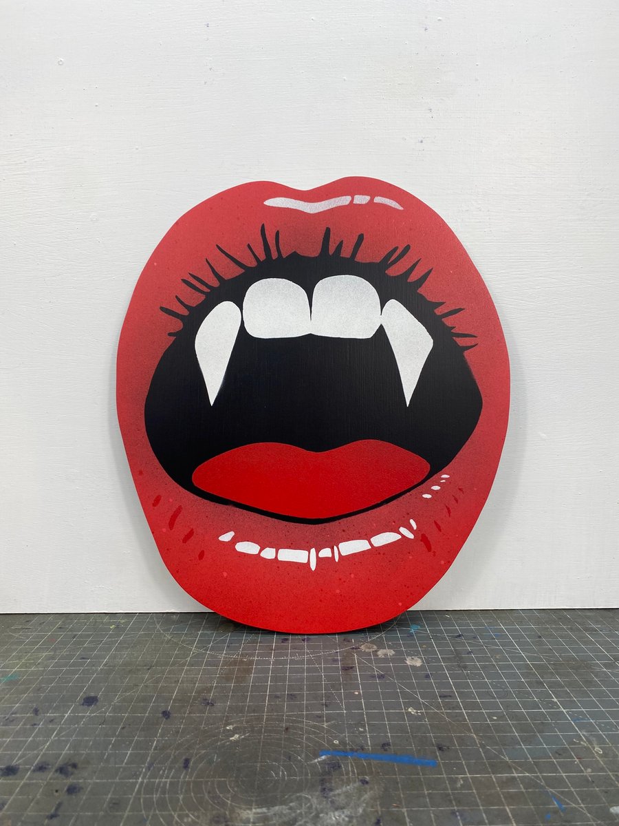 'Vampires Kiss' Spray-Painted Wooden Panel Wall Art.