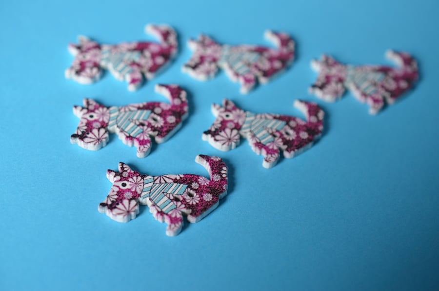 Wooden Dog Buttons Purple,Blue & White Flowers 6pk 30x20mm Puppy (DG17)
