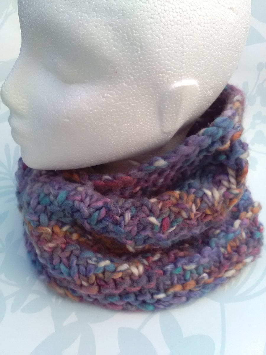 Handknit TEXTURED CIRCULAR COWL in Multi Muted