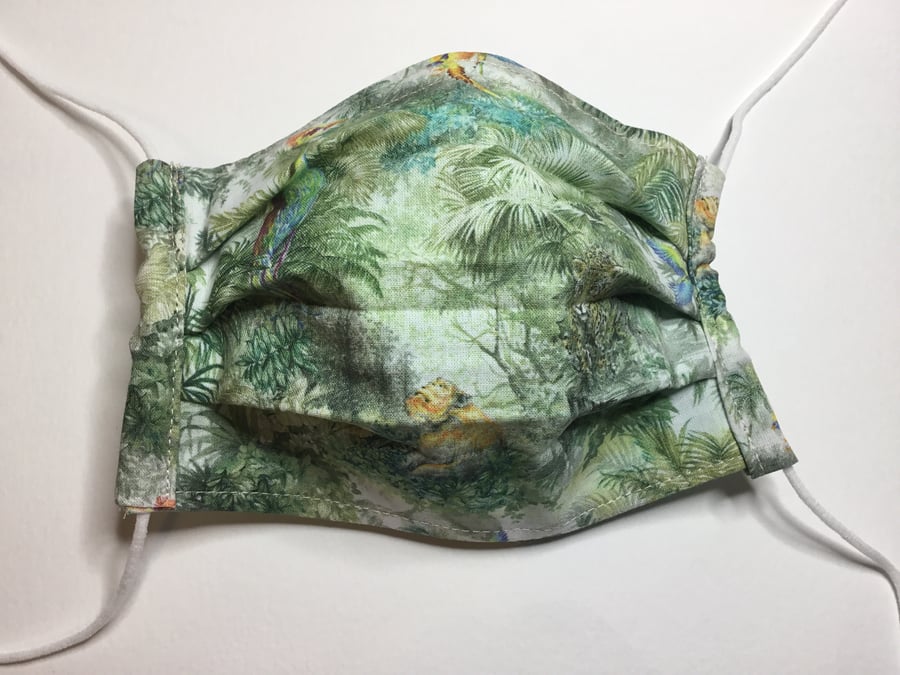 3 Layer Pleated Face Covering Mask With Removable Nose Wire 