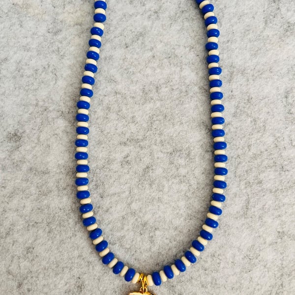 Blue and White Necklace with matching pendant 