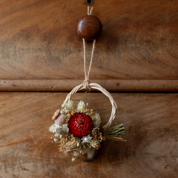 Mini dried flower handmade Strawflower, Eucalyptus and Fennel festive wreath