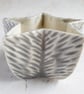 Grey star tealight holder - Image 5