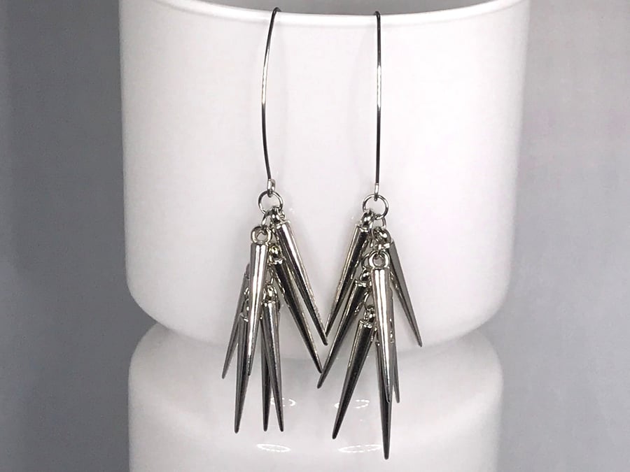 SPIKE EARRINGS silver resin y2k 90's vibe festival rave