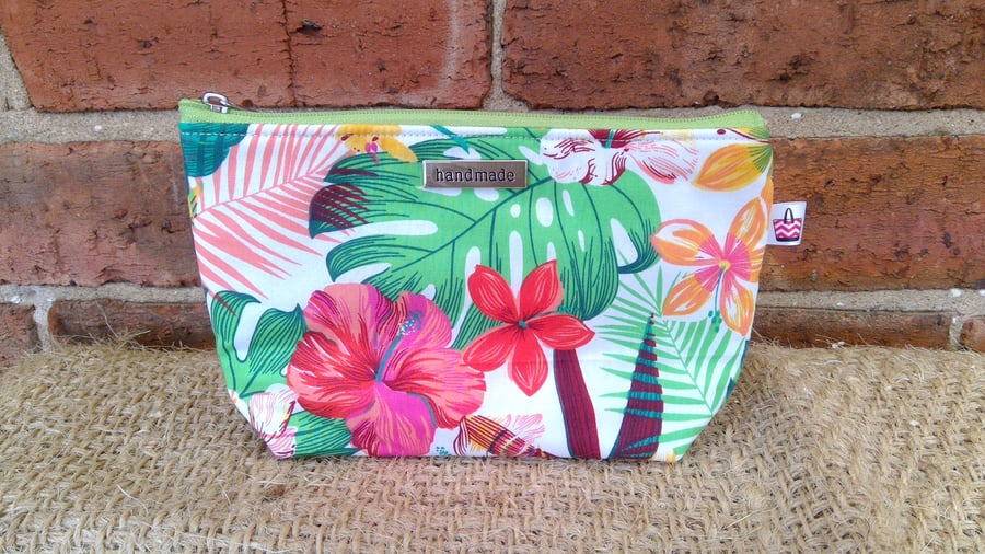white Tropical Print Zip Pouch