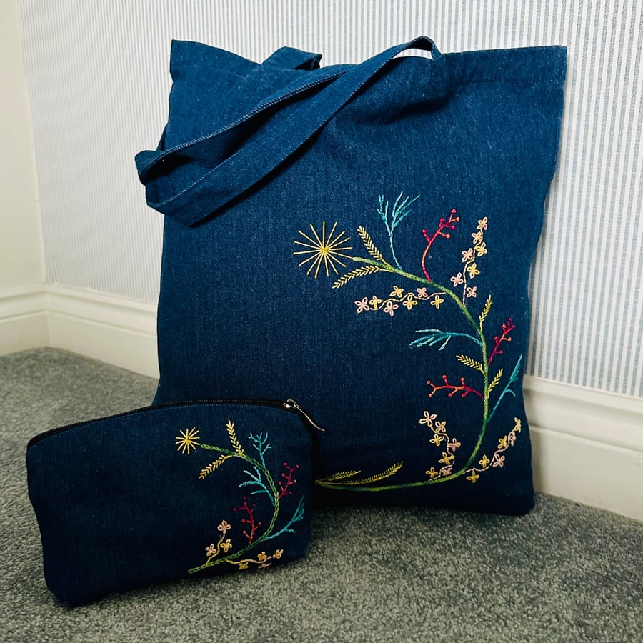 Denim tote and zip purse embroidered floral design,festival Packabag. 